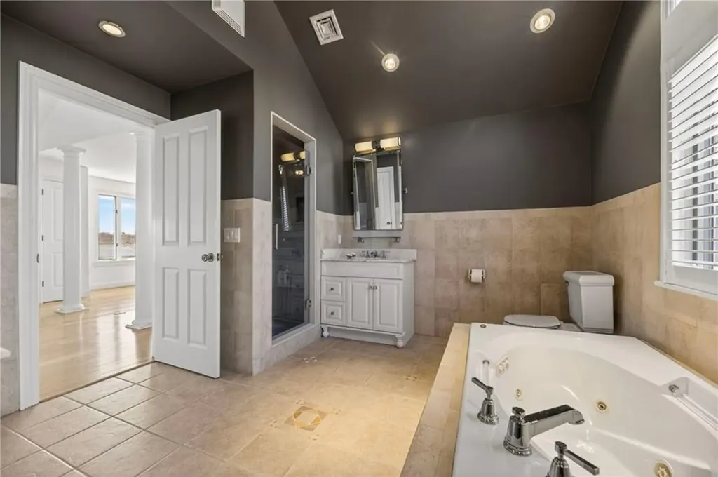 38 Pierce Avenue Jamestown RI 02835