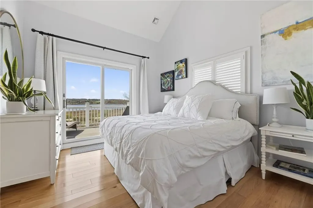 38 Pierce Avenue Jamestown RI 02835