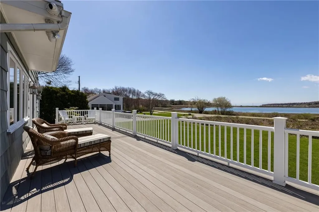 38 Pierce Avenue Jamestown RI 02835