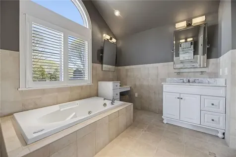 38 Pierce Avenue Jamestown RI 02835