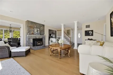 38 Pierce Avenue Jamestown RI 02835