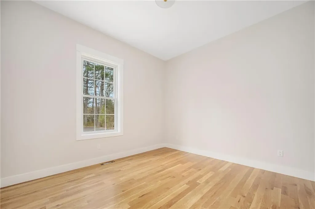 11 Fox Run Trail Smithfield RI 02917