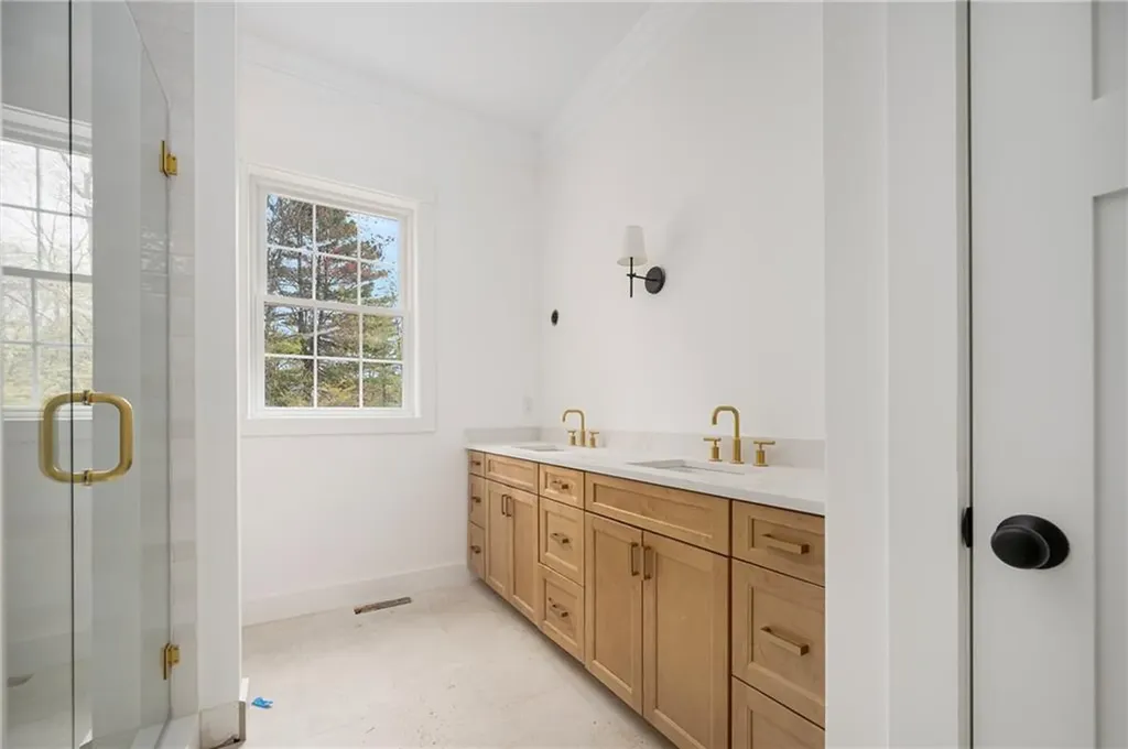 11 Fox Run Trail Smithfield RI 02917
