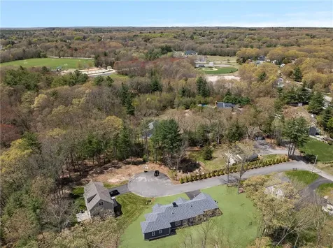 11 Fox Run Trail Smithfield RI 02917