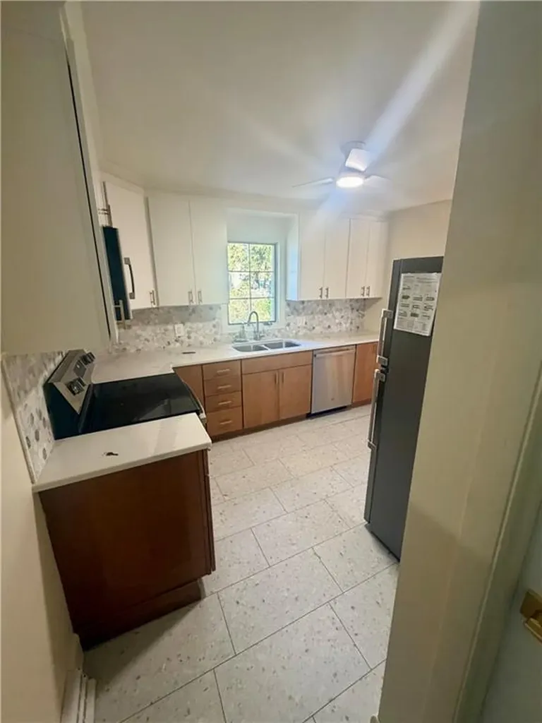 3 Wood Road Middletown RI 02842