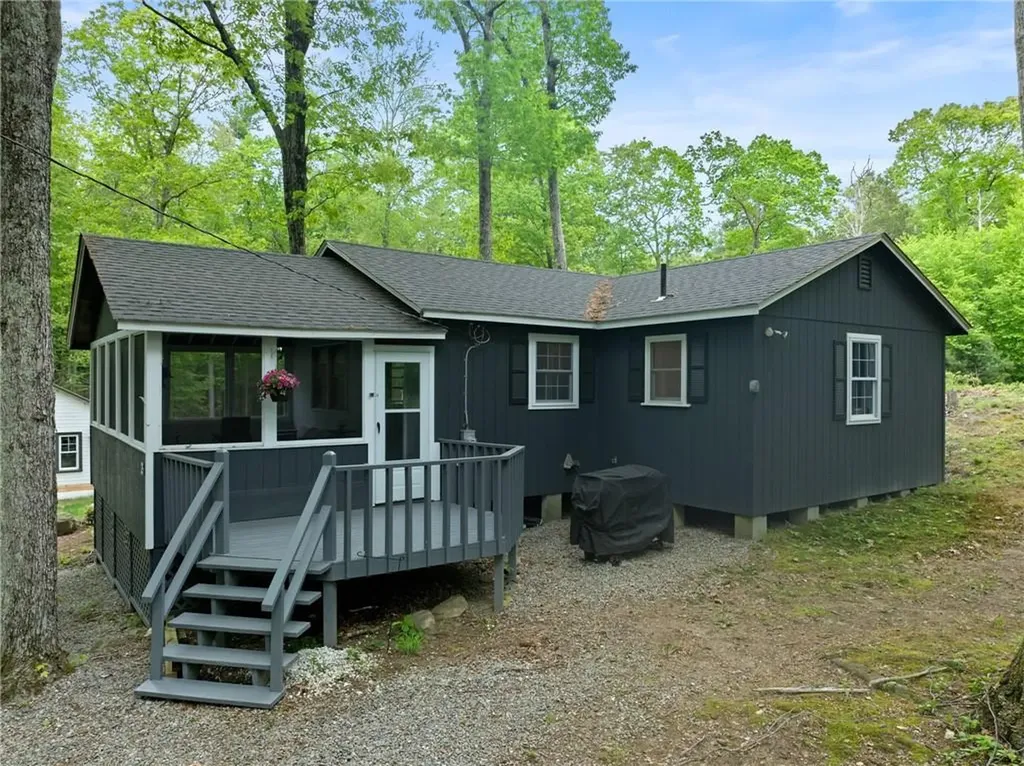 25 Melissa Lane Burrillville RI 02859
