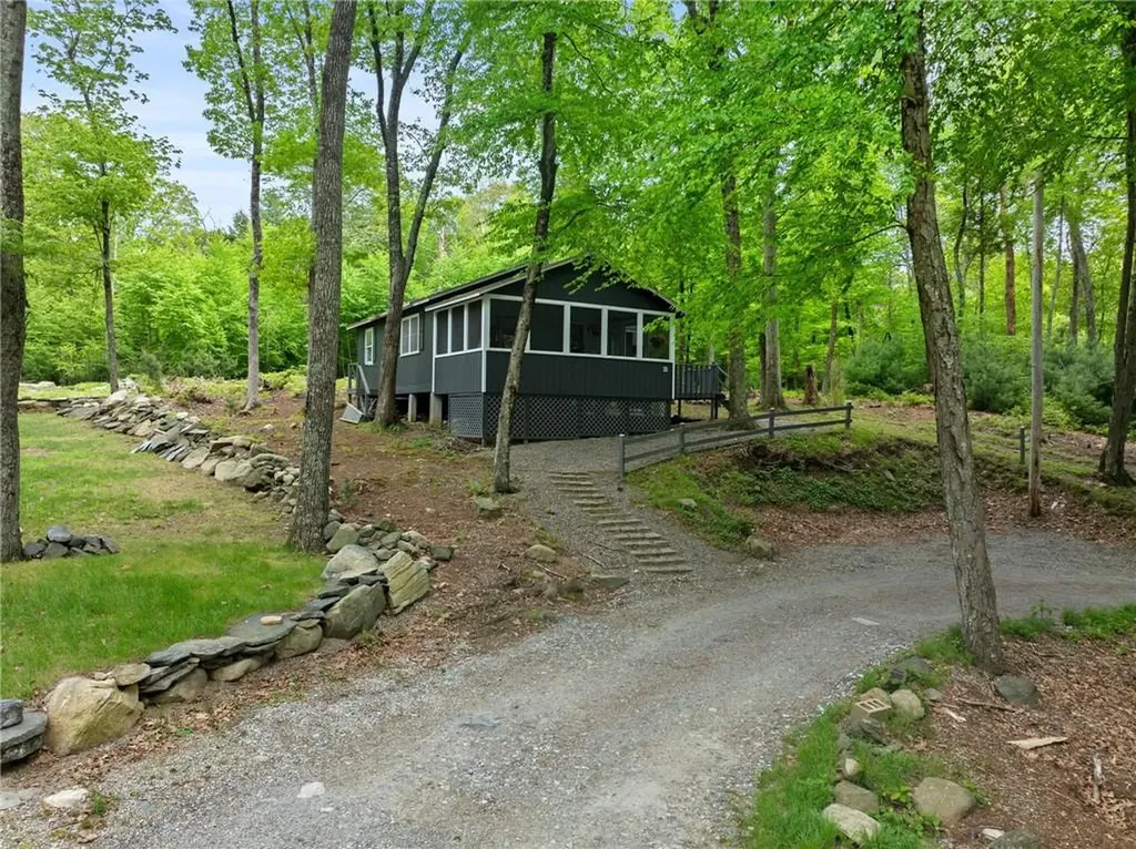 25 Melissa Lane Burrillville RI 02859