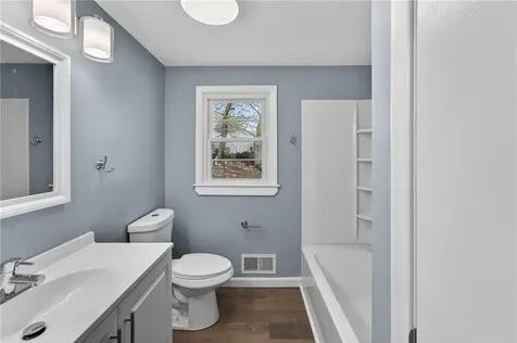 45 Winthrop Road Warwick RI 02888