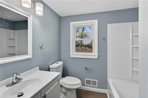 45 Winthrop Road Warwick RI 02888