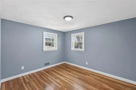 45 Winthrop Road Warwick RI 02888