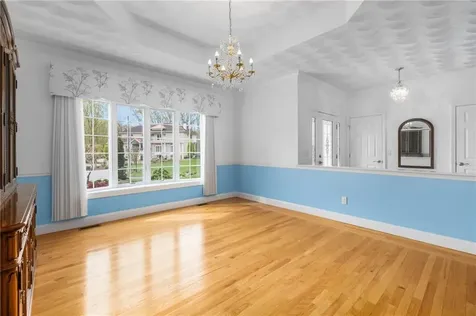 136 Rome Court Cranston RI 02921