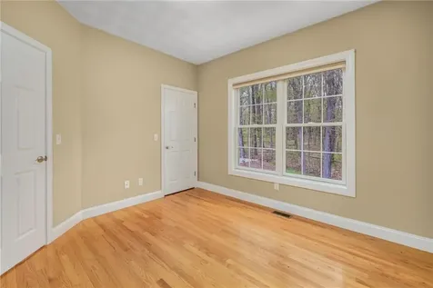 136 Rome Court Cranston RI 02921