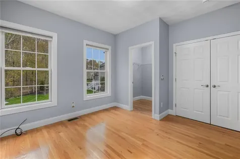 136 Rome Court Cranston RI 02921