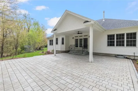 136 Rome Court Cranston RI 02921