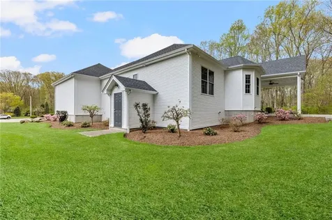 136 Rome Court Cranston RI 02921