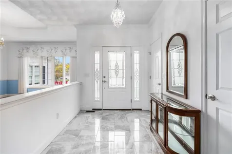 136 Rome Court Cranston RI 02921