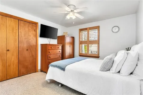 91 Bonnet Point Road Narragansett RI 02882