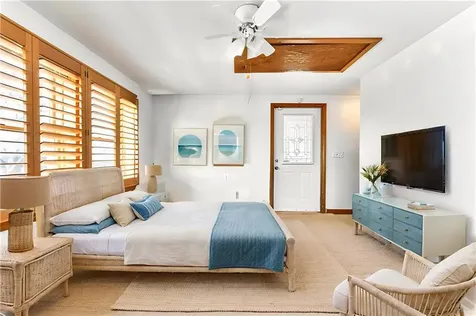 91 Bonnet Point Road Narragansett RI 02882