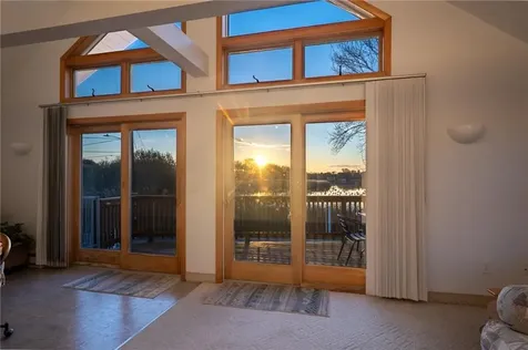 91 Bonnet Point Road Narragansett RI 02882