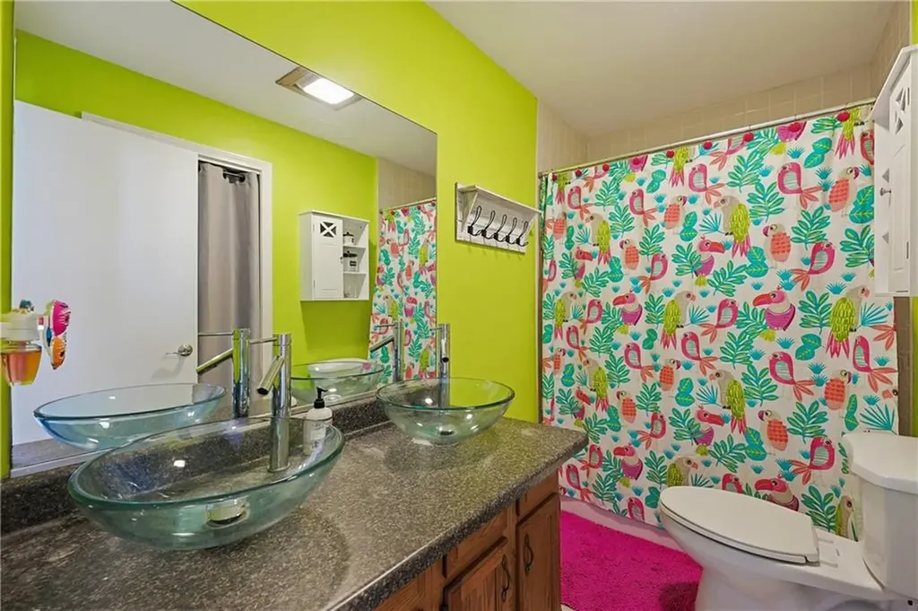 77 B Penn Street Providence RI 02909