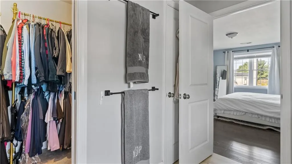 488 Long Street Warwick RI 02886