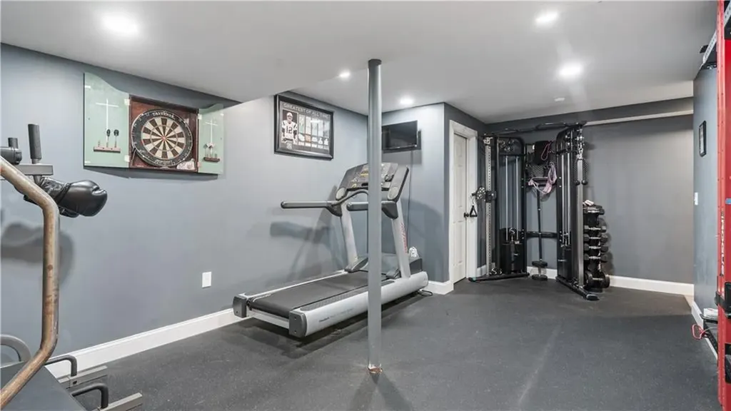488 Long Street Warwick RI 02886