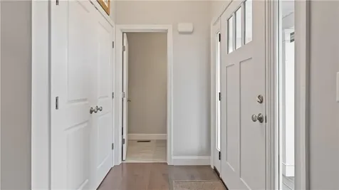 488 Long Street Warwick RI 02886