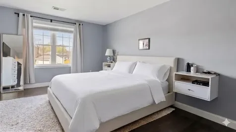 488 Long Street Warwick RI 02886