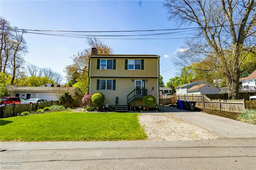 61 Ravena Avenue East Providence RI 02915