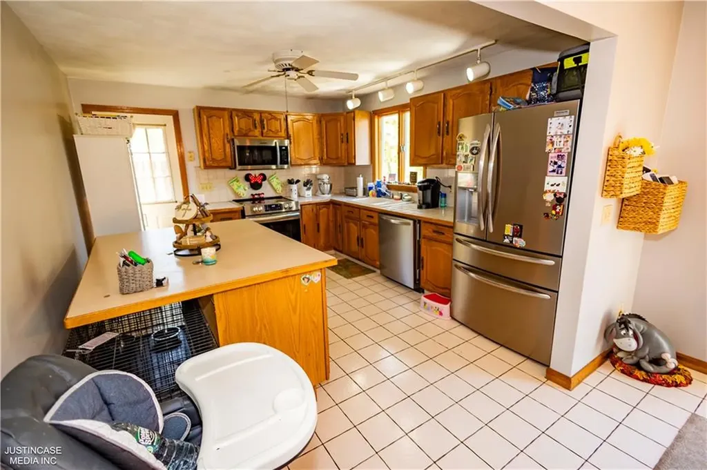 61 Ravena Avenue East Providence RI 02915