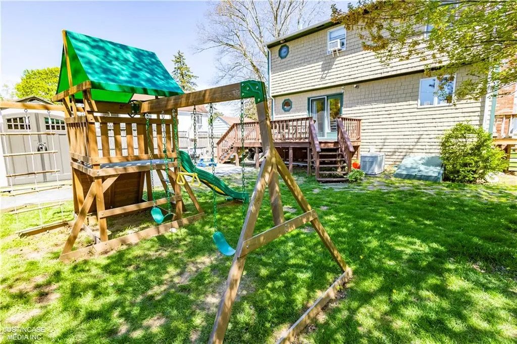 61 Ravena Avenue East Providence RI 02915