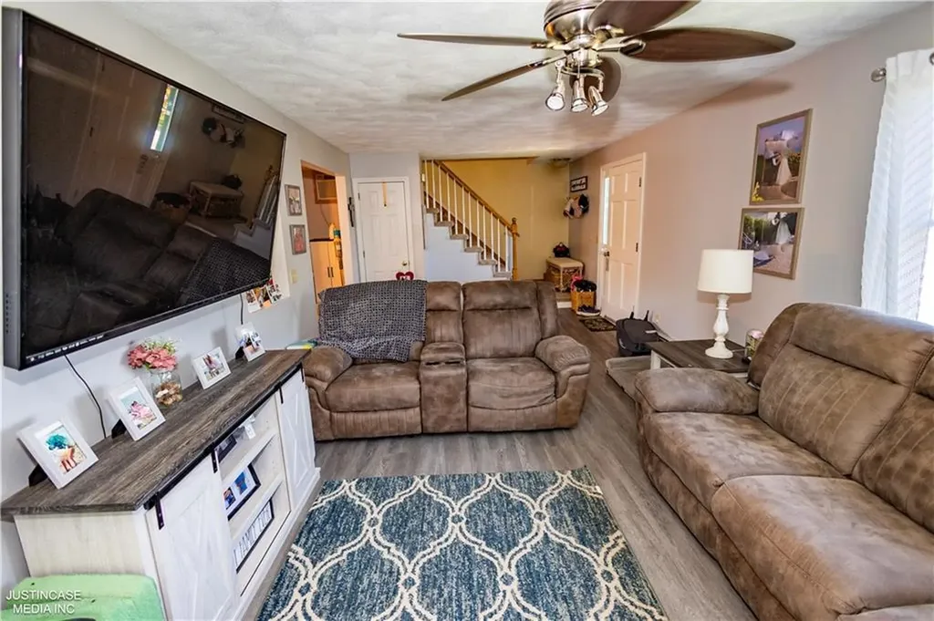 61 Ravena Avenue East Providence RI 02915