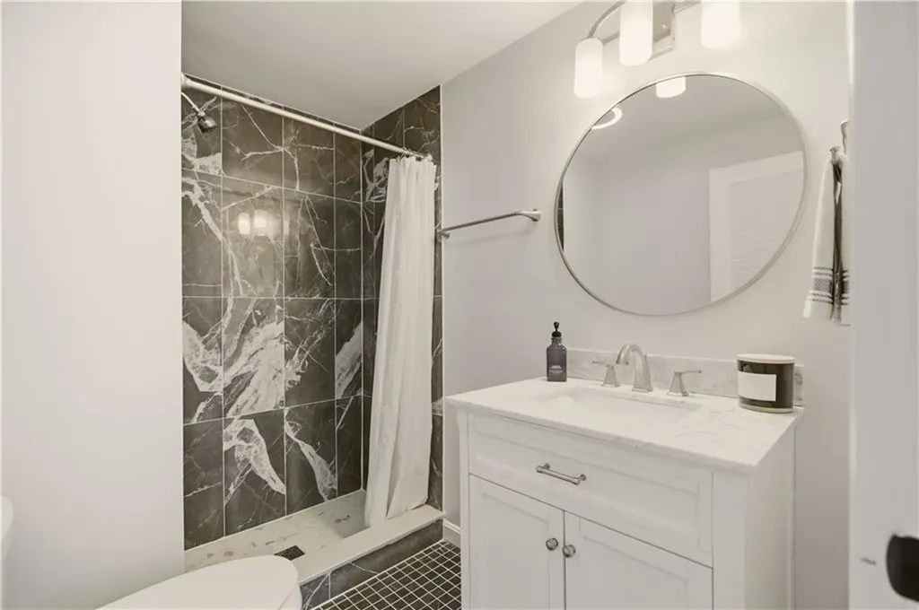 349 Sowams Road Barrington RI 02806
