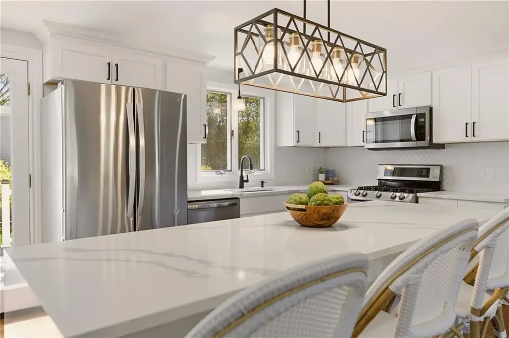 349 Sowams Road Barrington RI 02806