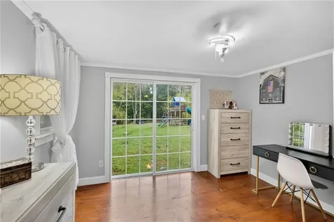 6 North Road Foster RI 02825
