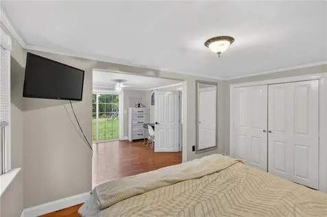 6 North Road Foster RI 02825