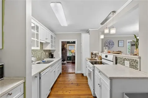 6 North Road Foster RI 02825