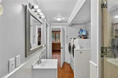6 North Road Foster RI 02825