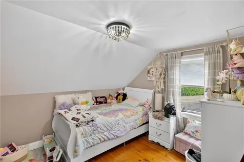 6 North Road Foster RI 02825