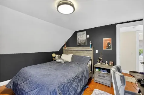 6 North Road Foster RI 02825