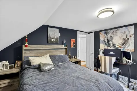 6 North Road Foster RI 02825