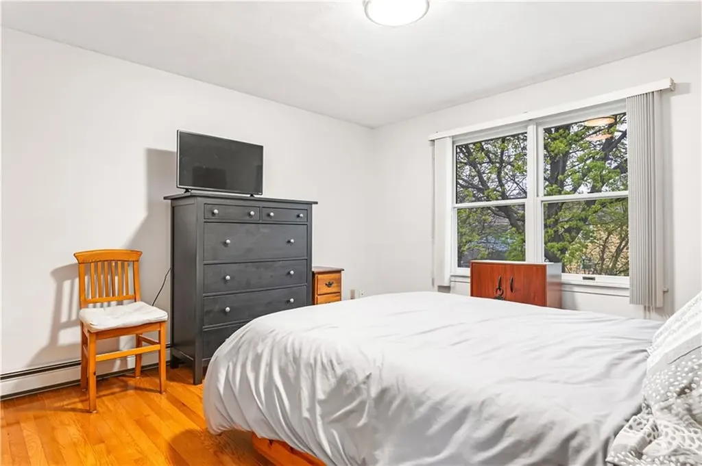84 Lynde Street Providence RI 02908