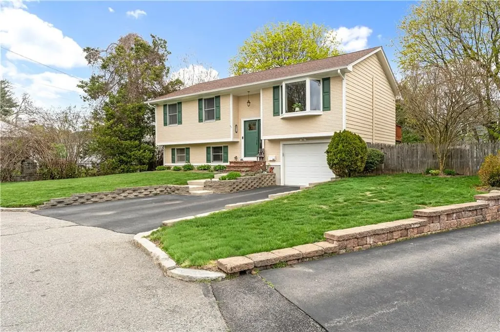 84 Lynde Street Providence RI 02908