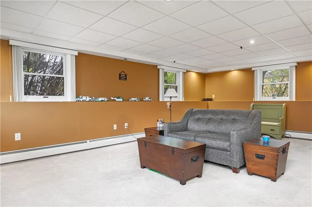 84 Lynde Street Providence RI 02908