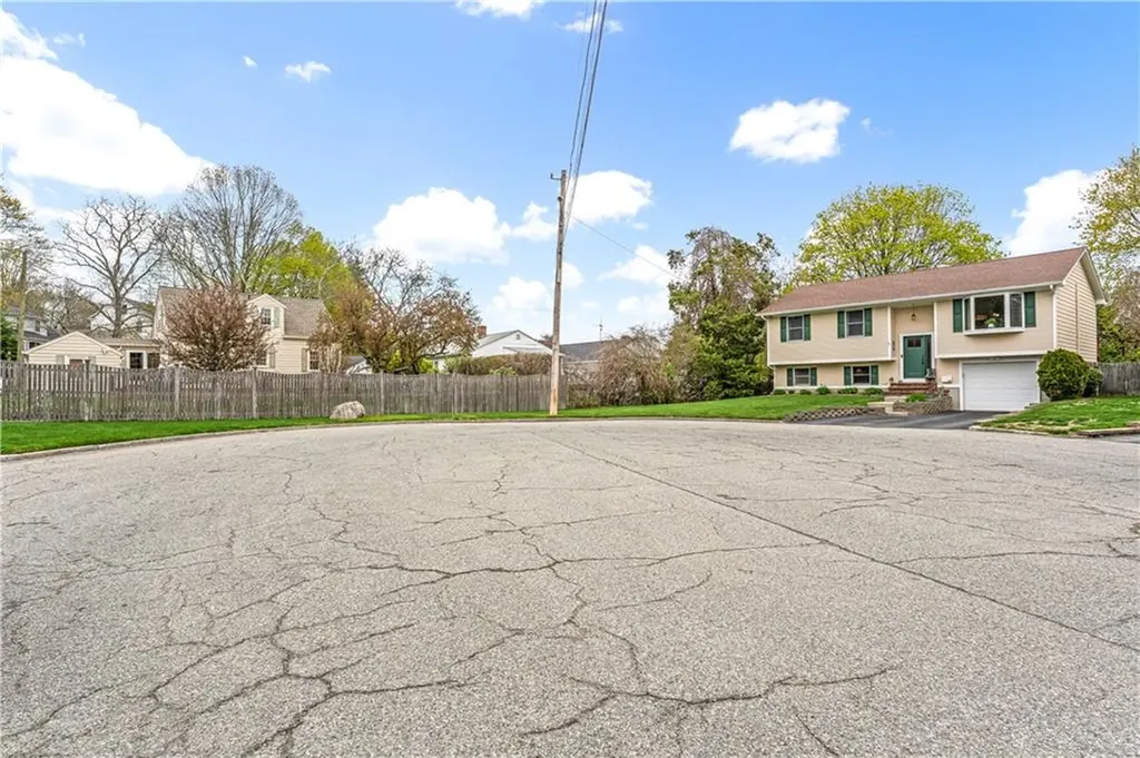 84 Lynde Street Providence RI 02908