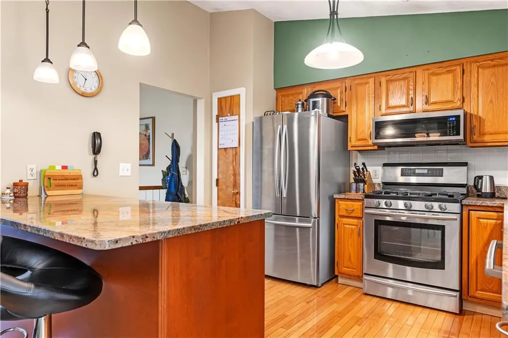 84 Lynde Street Providence RI 02908