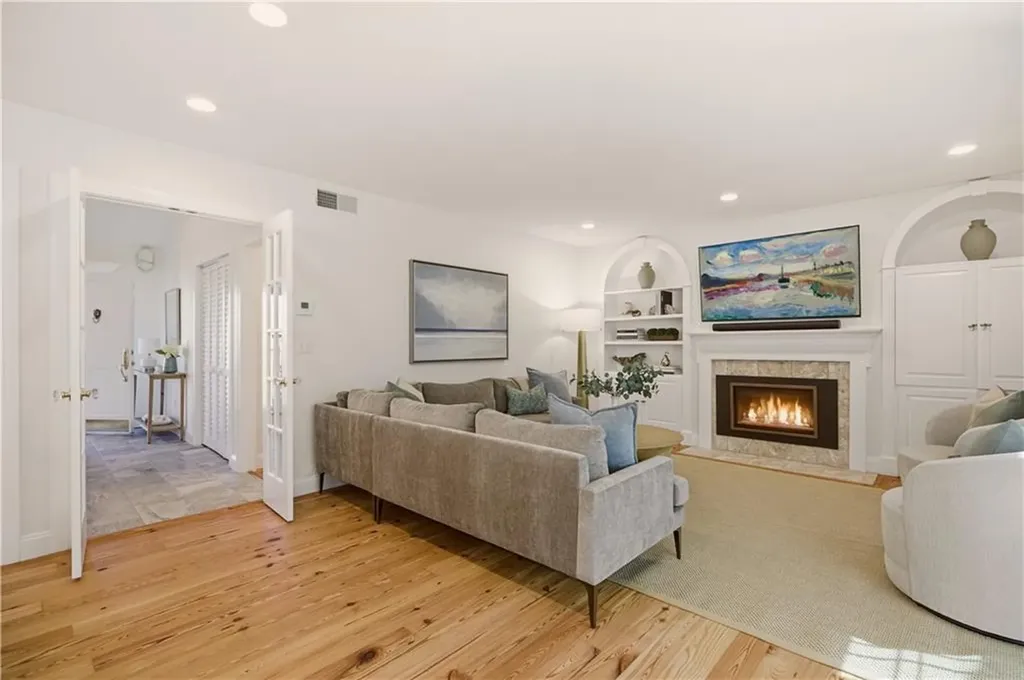 9 Austin Lane Little Compton RI 02837