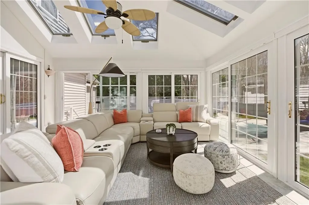 9 Austin Lane Little Compton RI 02837
