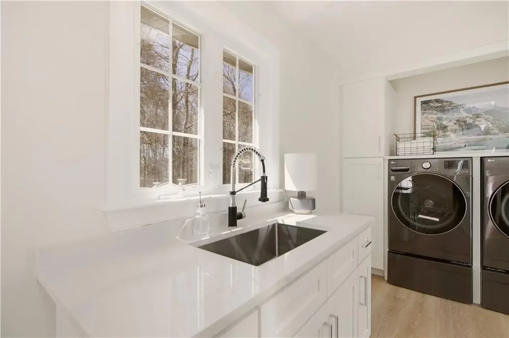 9 Austin Lane Little Compton RI 02837