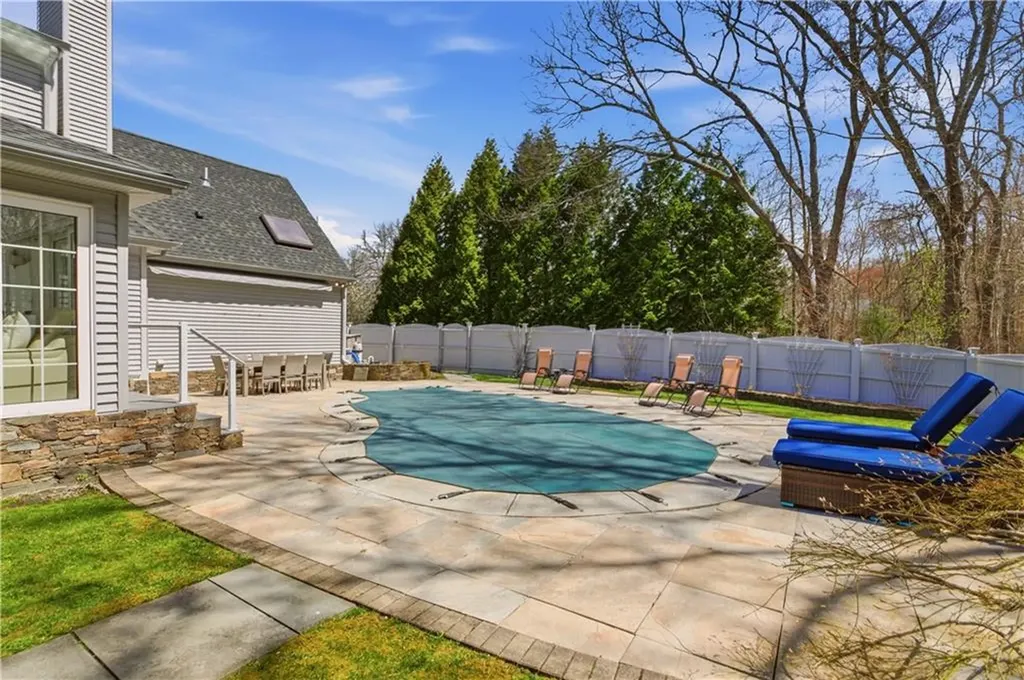 9 Austin Lane Little Compton RI 02837